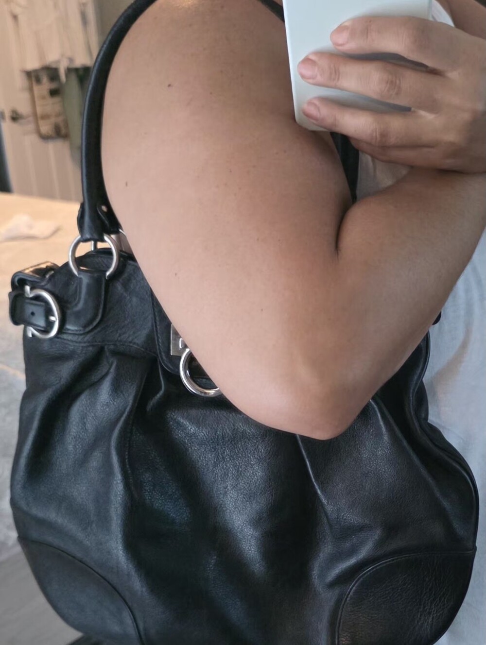 Salvatore Ferragamo Black Leather Ring-Accent Shoulder Bag - Picture 10 of 10